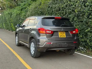 Mitsubishi RVR 2.0 2011 Gray