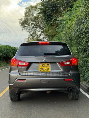 Mitsubishi RVR 2.0 2011 Gray