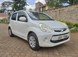Toyota Passo 2015 White