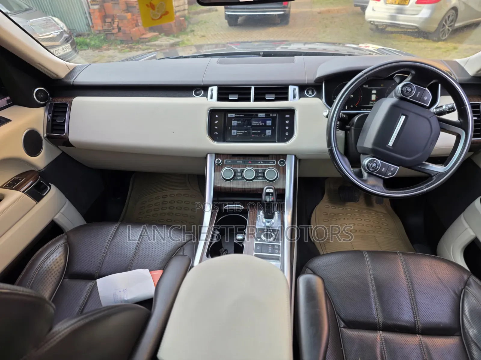 Land Rover Range Rover Sport 2016 Brown