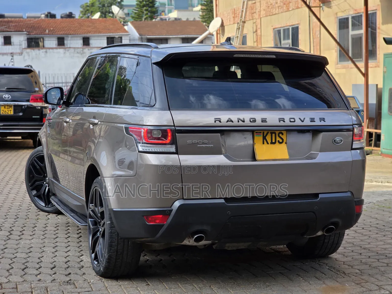 Land Rover Range Rover Sport 2016 Brown