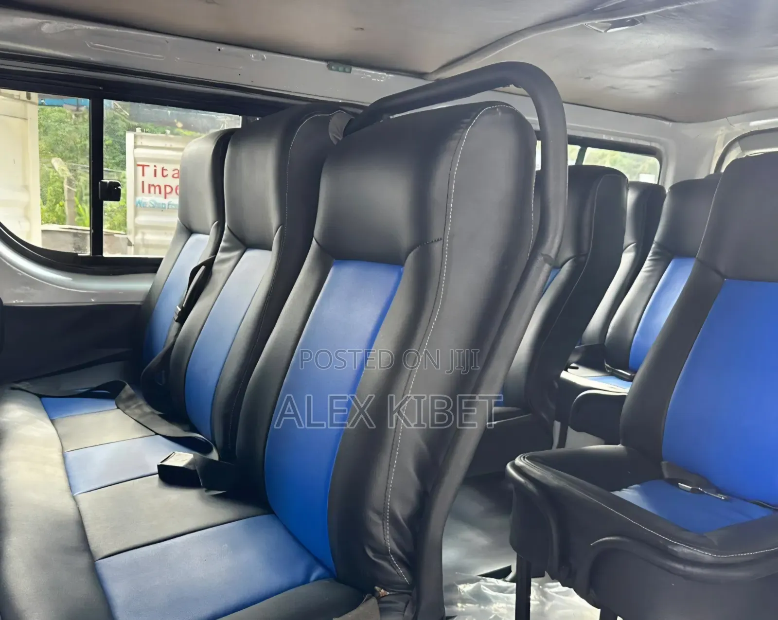Toyota HiAce 2012 White