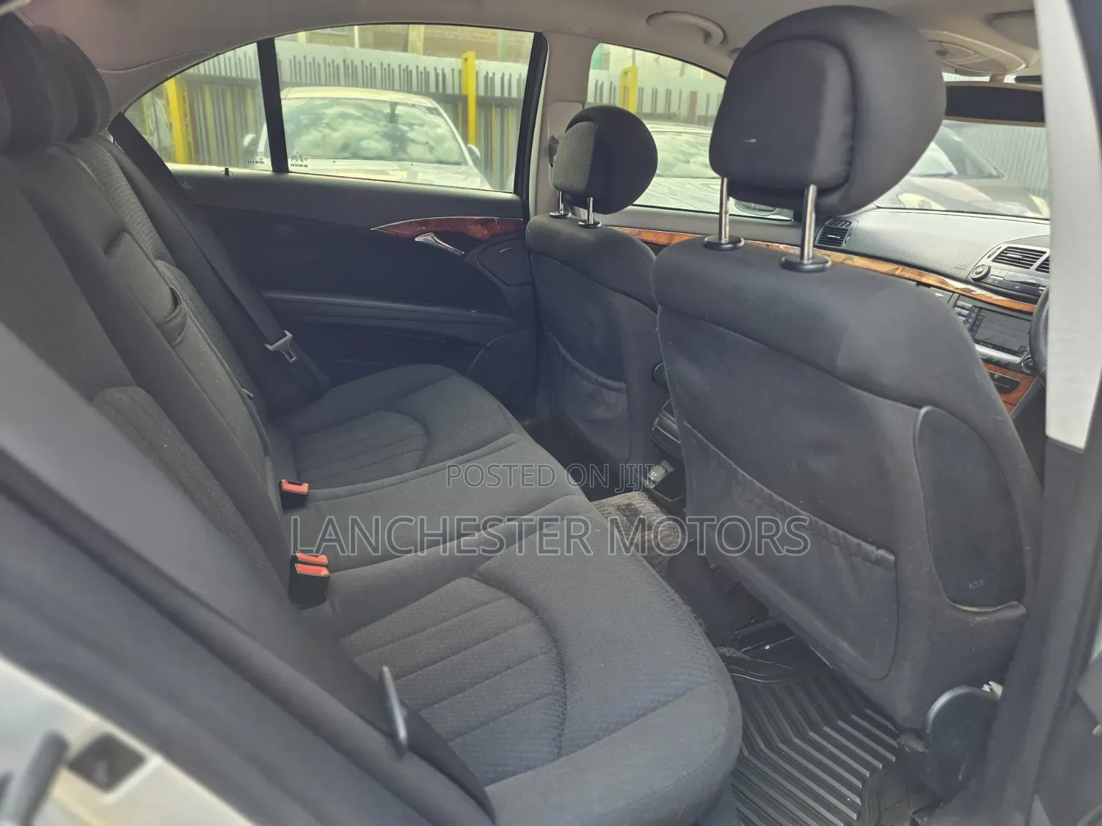Mercedes-Benz E300 2008 Silver