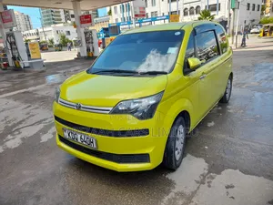 Toyota Spade 1.5 2017 Yellow