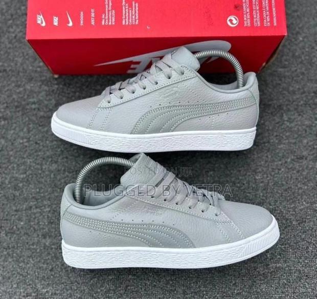 Puma Suede Leather Smart Casuals in Grey and White Colourway.