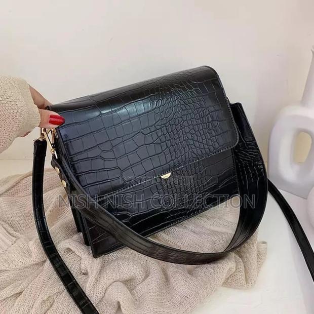 Croc Sling Bag - thumbnail 5