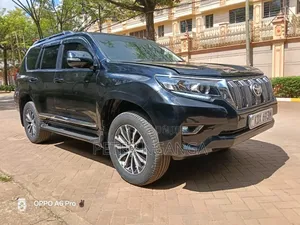 Toyota Land Cruiser Prado 2015 Black