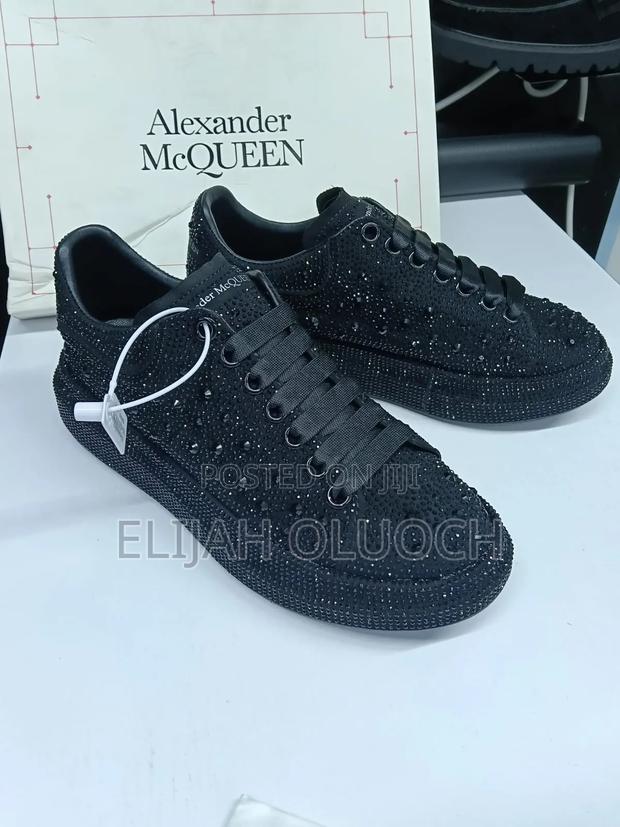 Alexander McQueen* Black _galaxy_ _Glitter_ - thumbnail 3