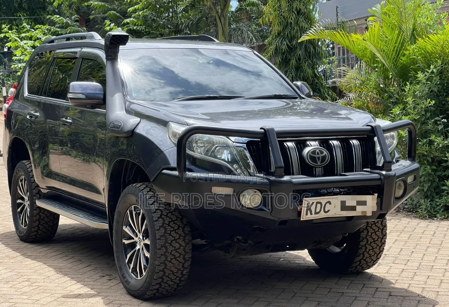 Toyota Land Cruiser Prado 3.0 TD 2013 Gray