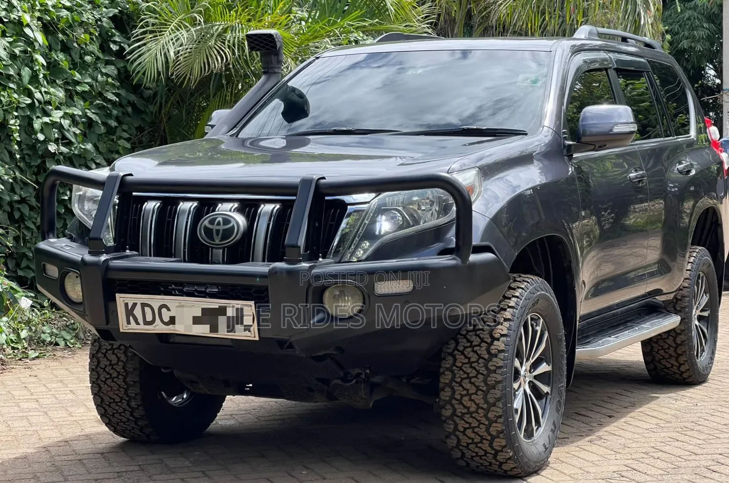 Toyota Land Cruiser Prado 3.0 TD 2013 Gray