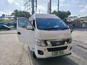 Nissan Caravan (Urvan) 2016 White