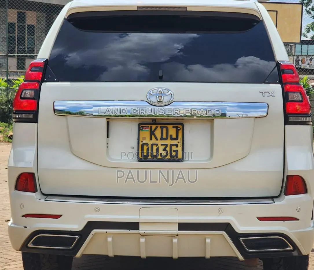 Toyota Land Cruiser Prado 2016