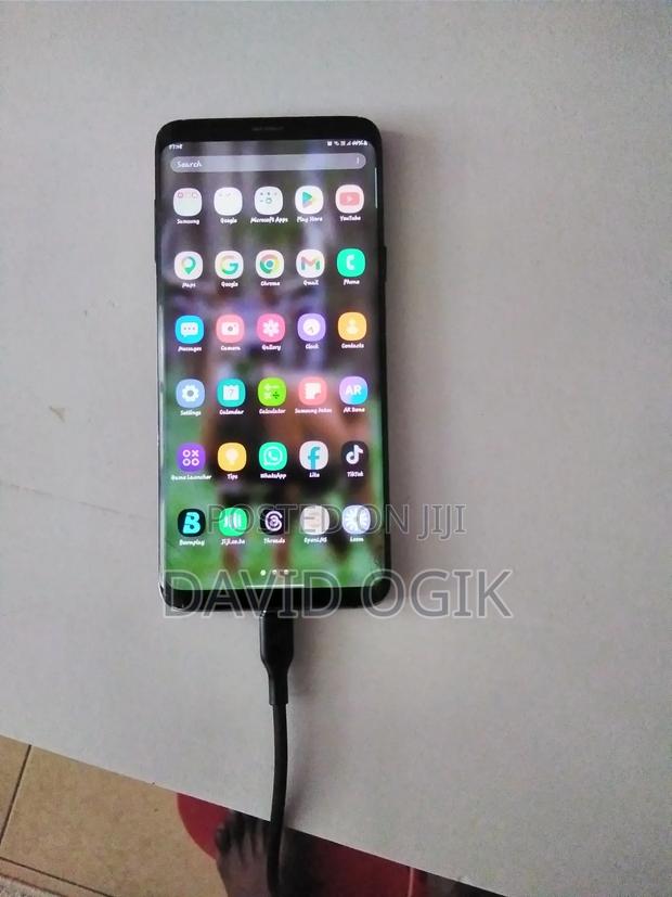 Samsung Galaxy S9 Plus 64 GB Rose Gold - thumbnail 3