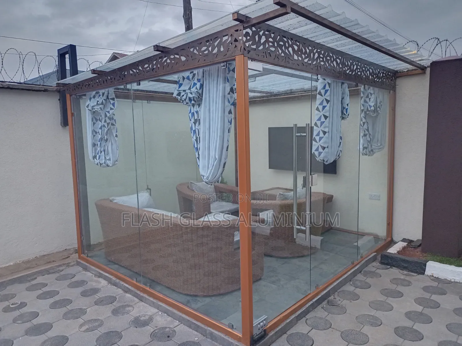 Gazebo Glass Design