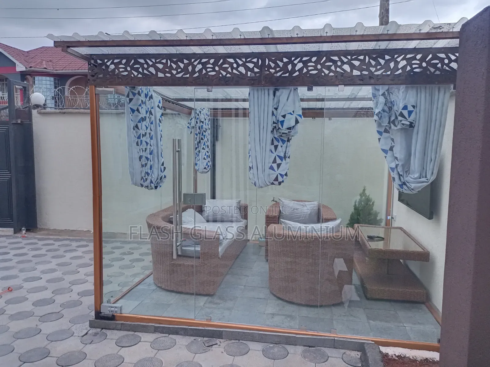 Gazebo Glass Design