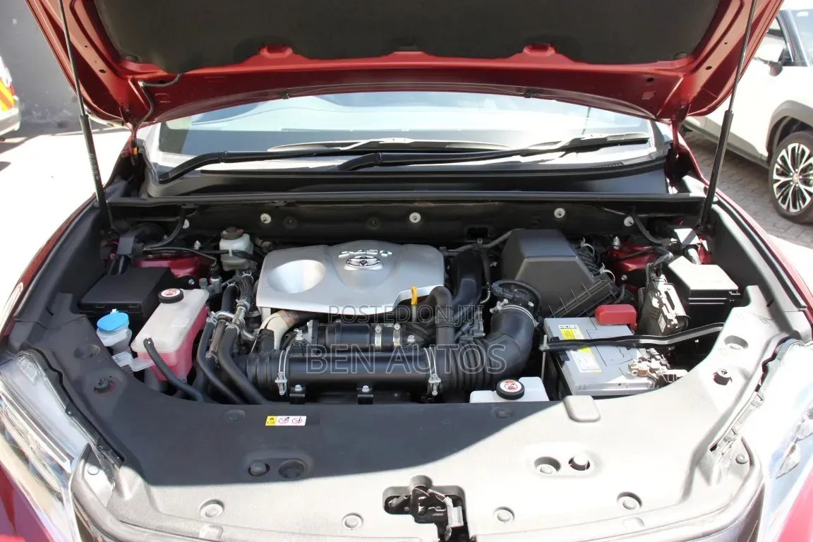 Toyota Harrier 2.0 4WD 2020 Red