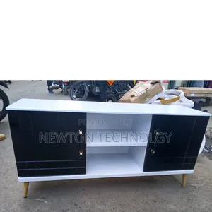 4.5 FTS Executive American Flats Tv Stand