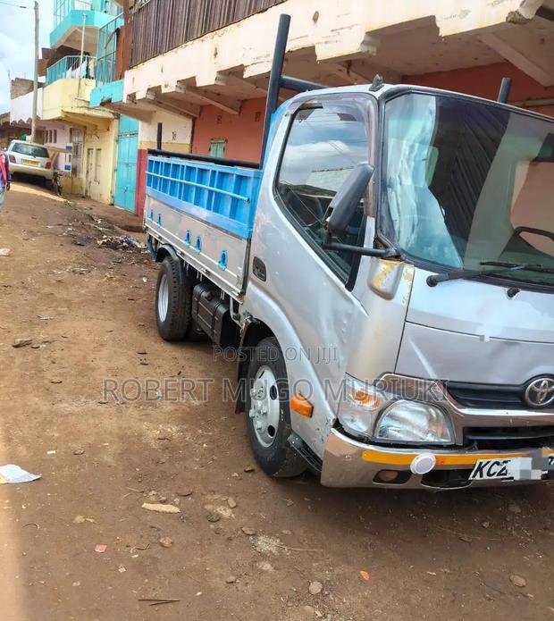 Toyota Dyna - thumbnail 7