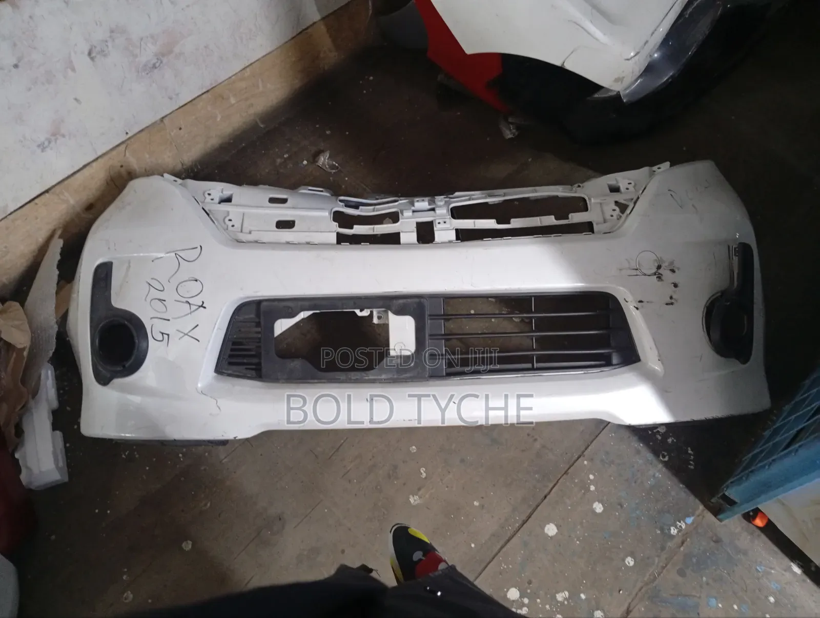 Nissan Dayz Roox 2015 Front Bumper