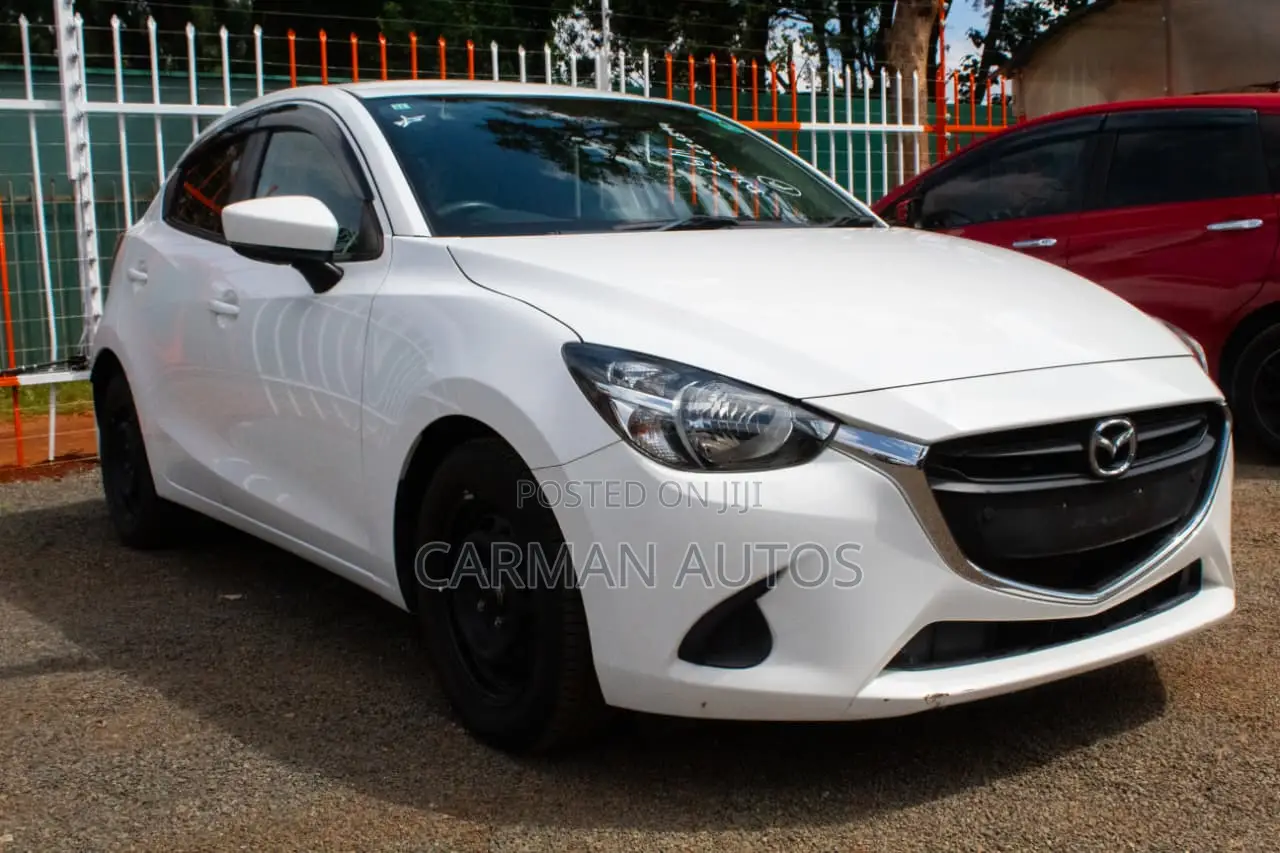 Mazda Demio 2019 White