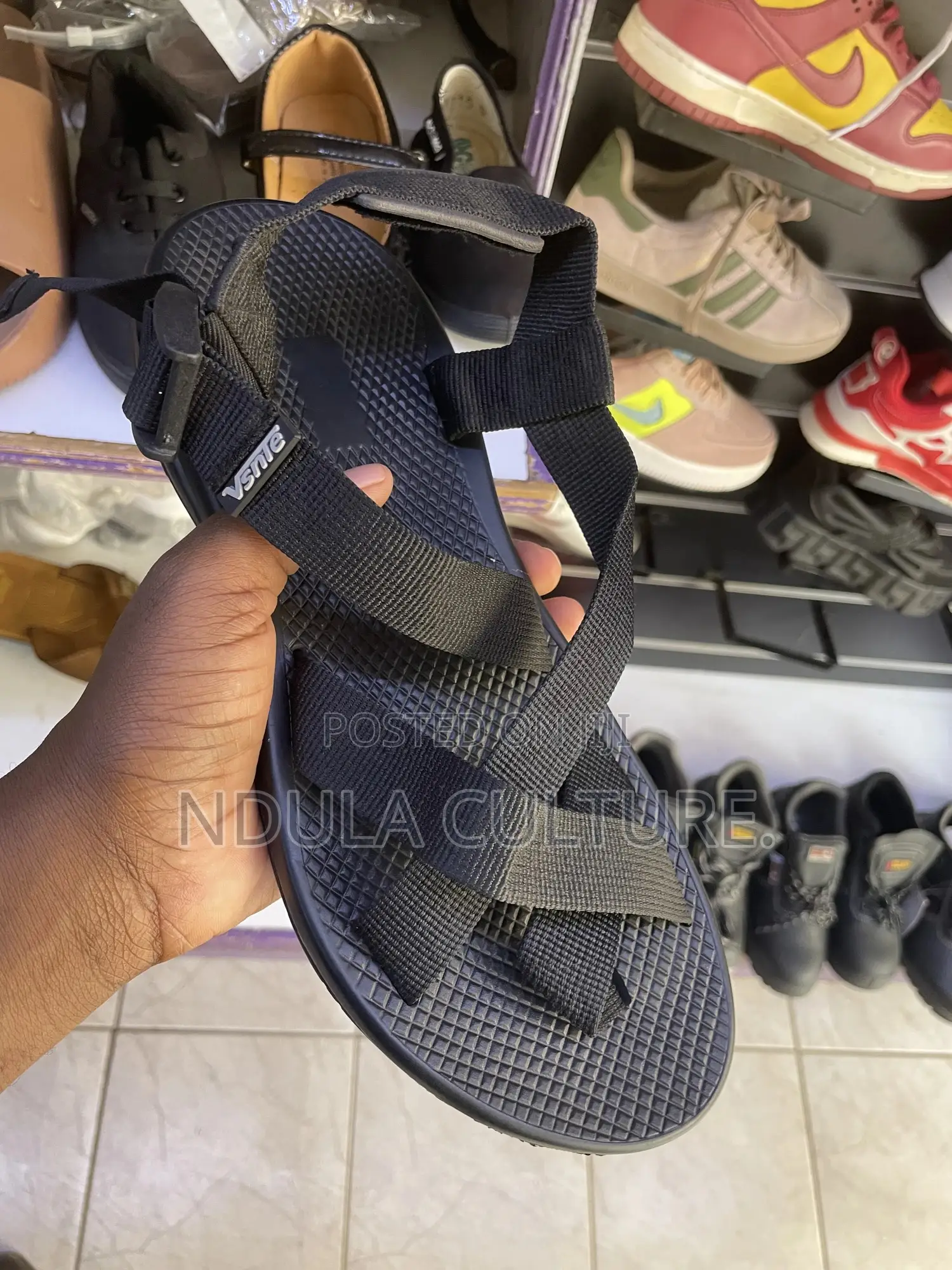 Teva Sandals/ Open/