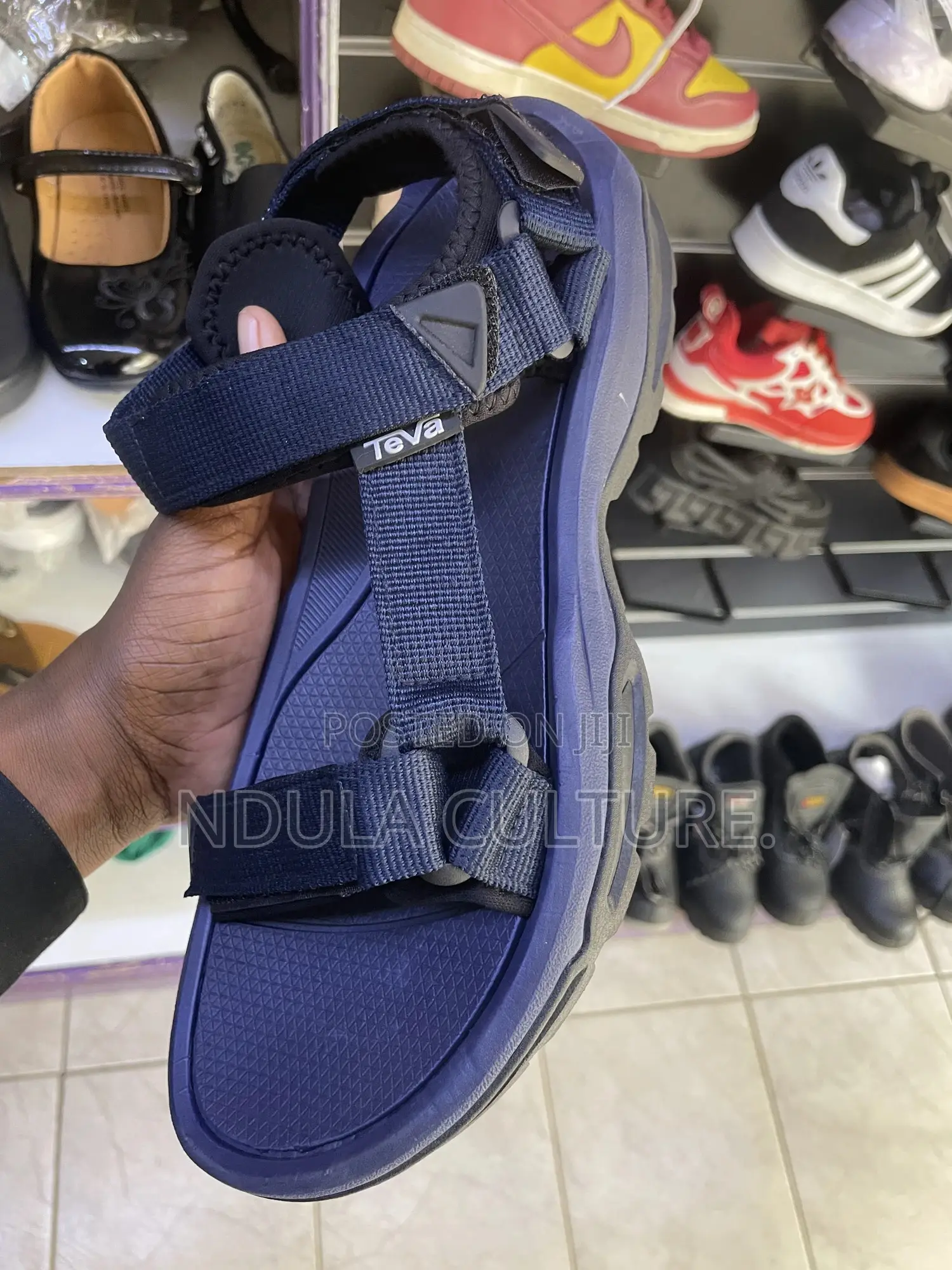 Teva Sandals/ Open/