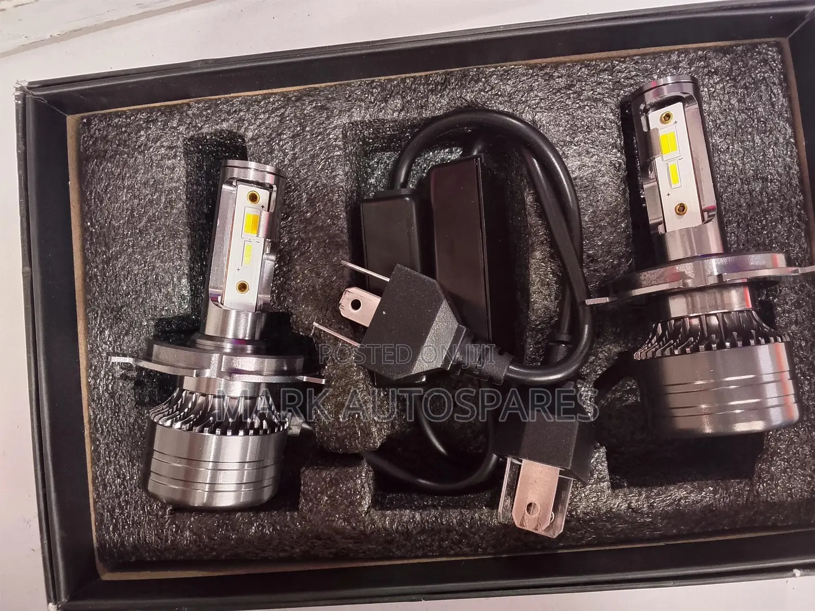 H4 Three Color Led Bulbs