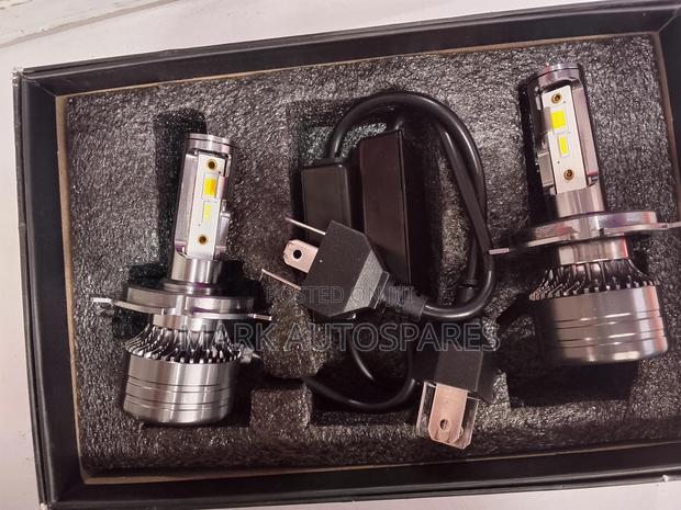 H4 Three Color Led Bulbs