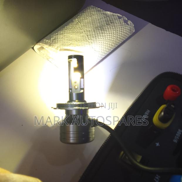 H4 Three Color Led Bulbs - thumbnail 4