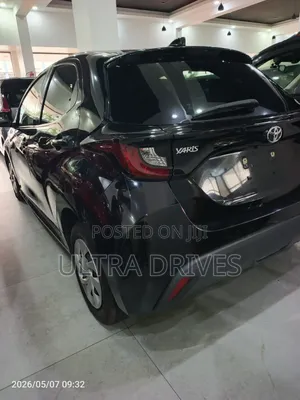 Toyota Yaris 2020 Black