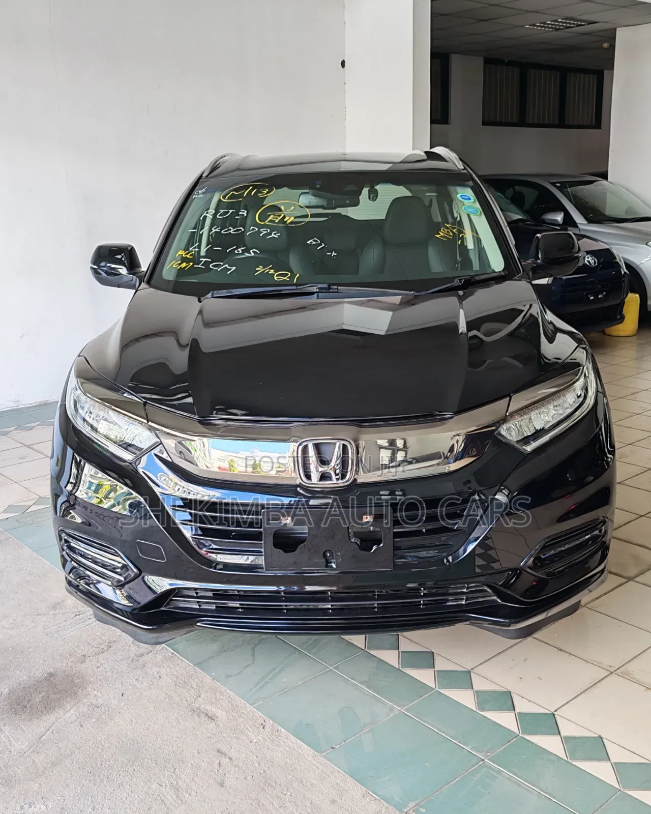 Honda Vezel 2020 Black