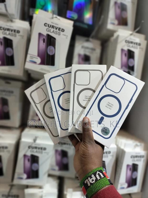 13 Pro Max Magsafe Back Cases. - thumbnail 2