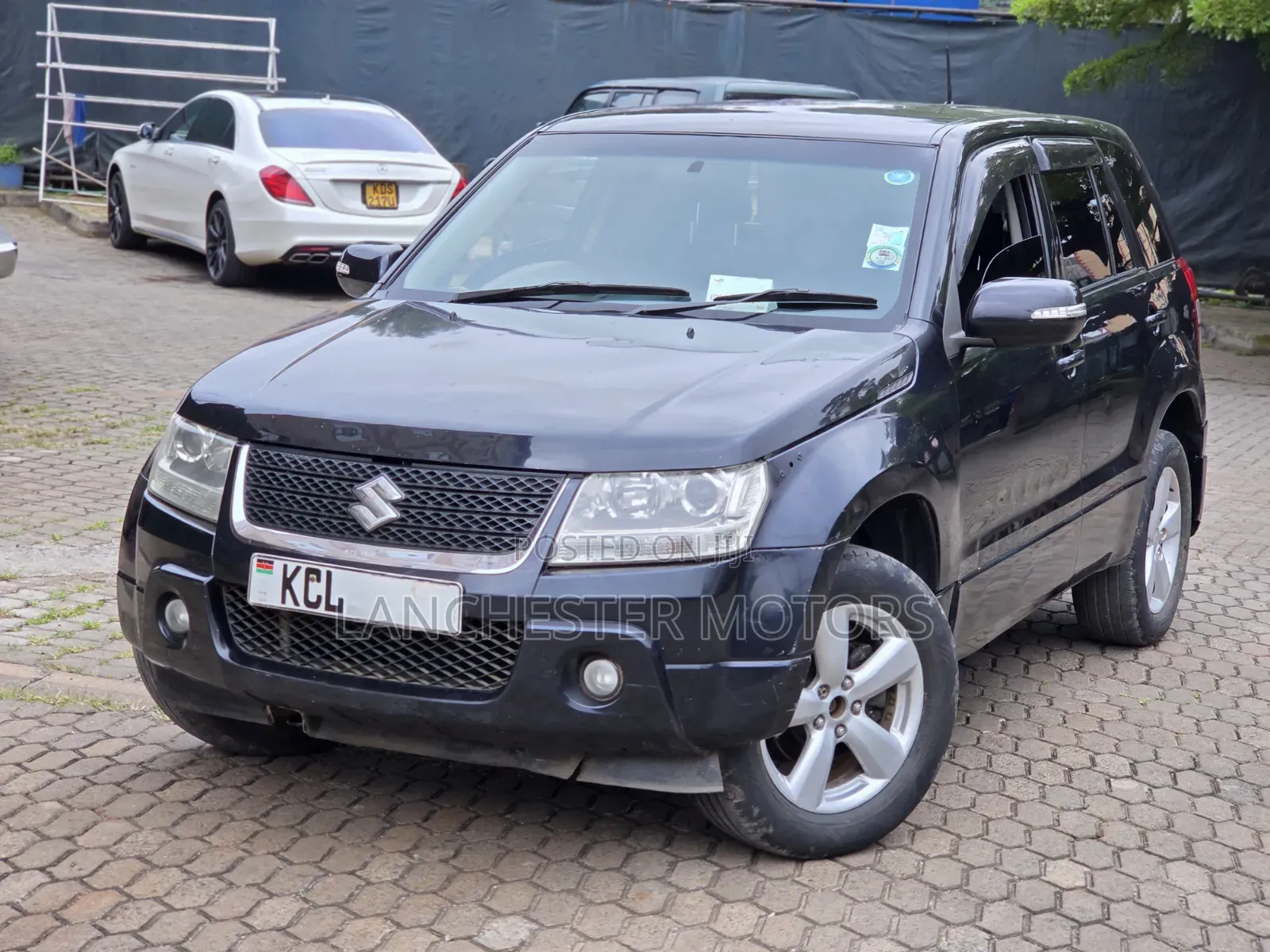 Suzuki Escudo 2009 Black