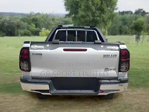 Toyota Hilux Revo Single Cab Deisel 2.4 RWD 2019 White
