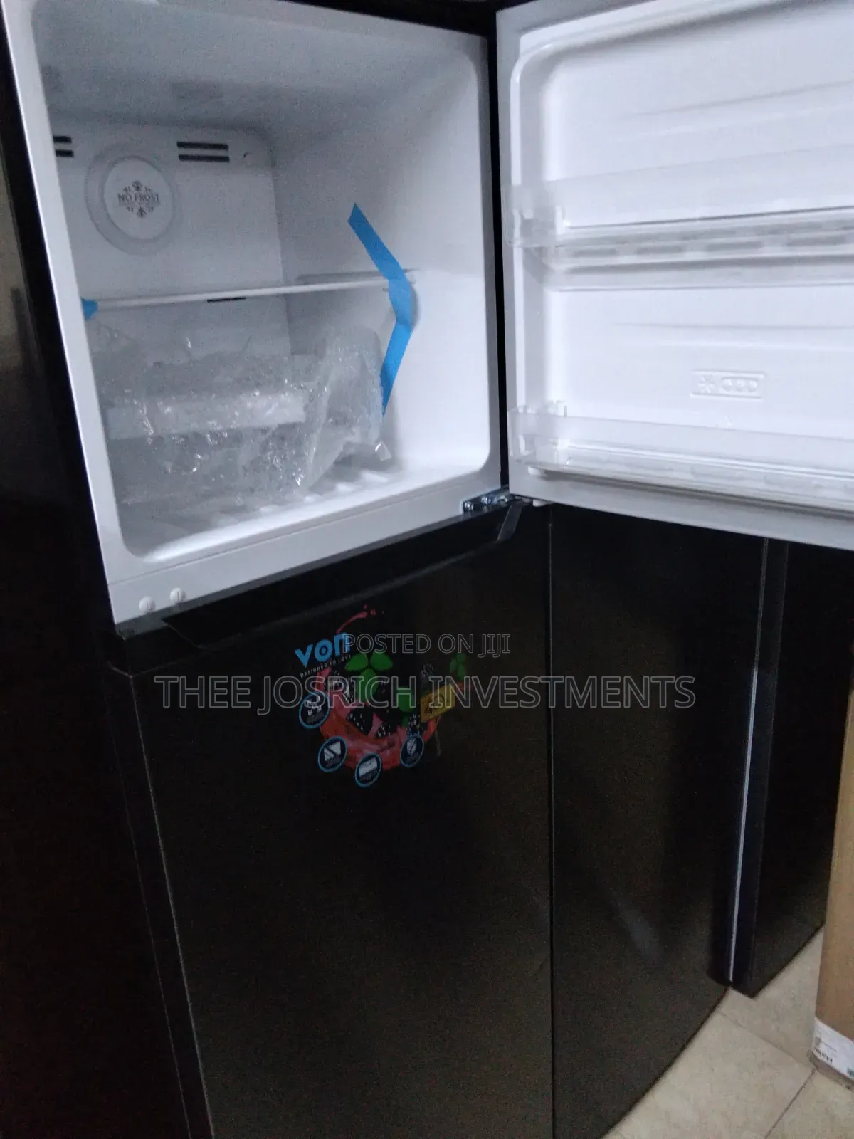 Von Refrigerator Double Door 255 Litres No Frost
