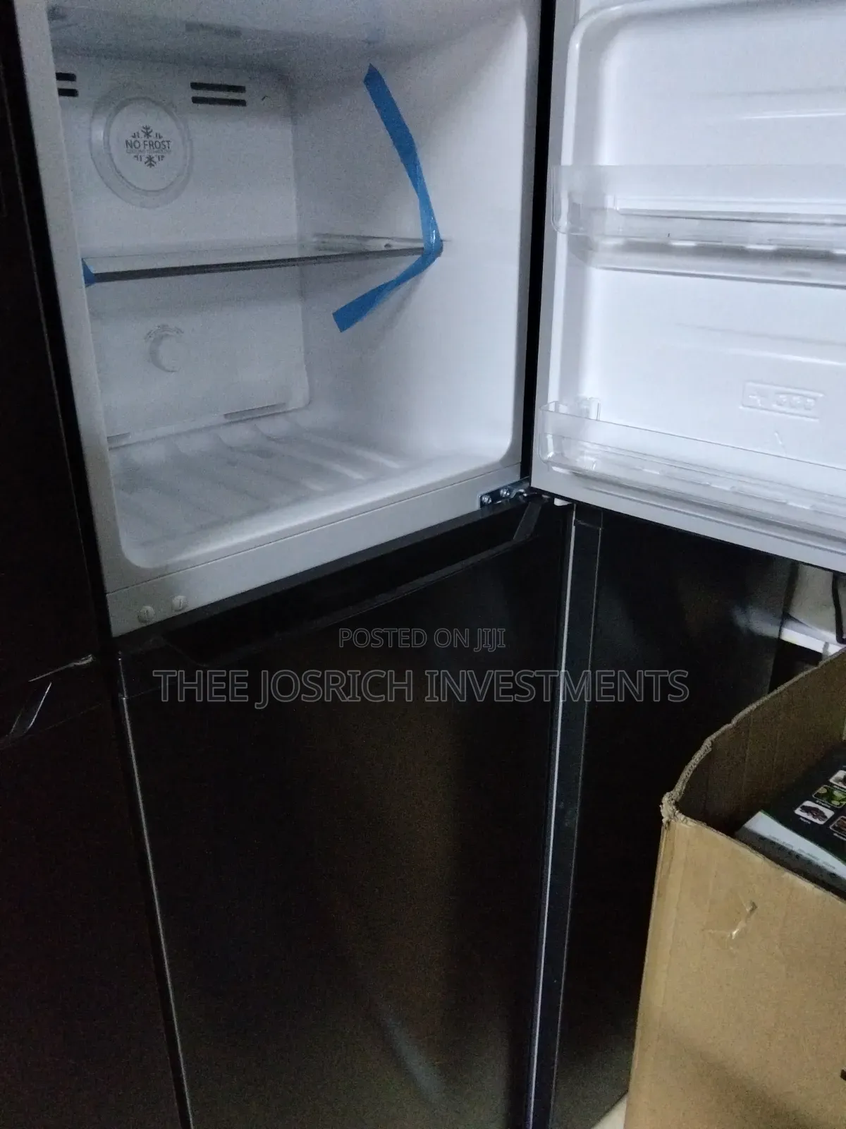 Von Refrigerator Double Door 255 Litres No Frost