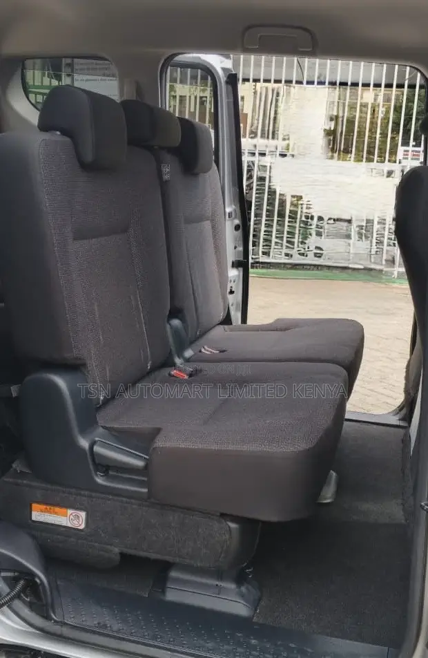 Toyota Sienta 1.5 FWD (6-seater) 2019 Silver