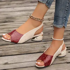 Ladies Fashion Peep Toe Block Heel Sandals