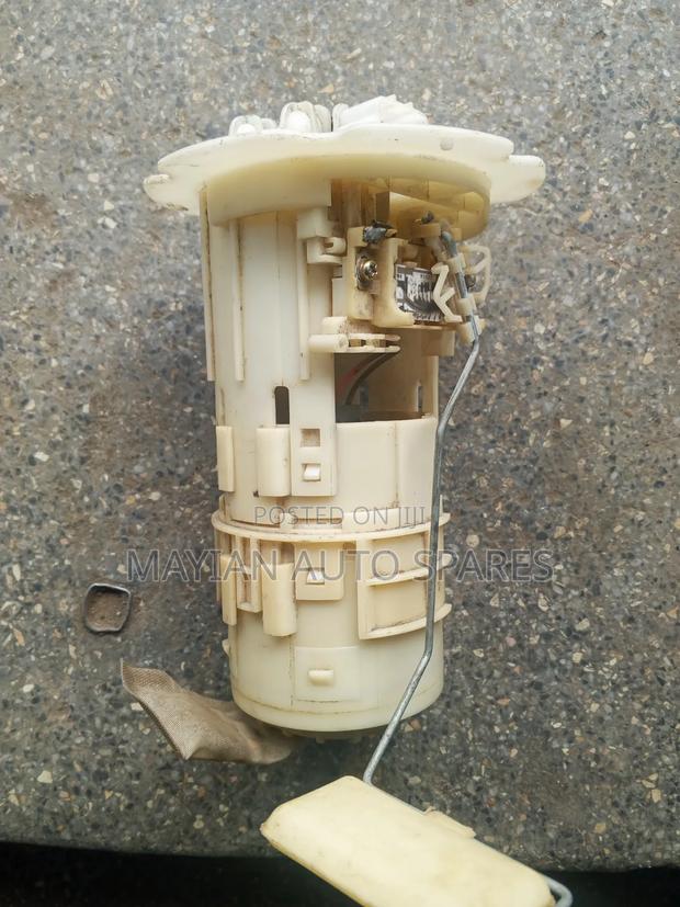 Fuel Pump Complete Nissan Wingroad Y11