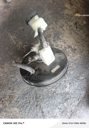 Toyota Hiace Brake Booster