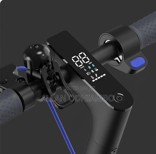 Motorcycle 2025 Black - thumbnail 3