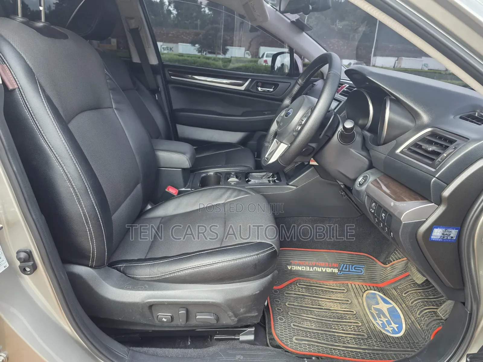 Subaru Outback 2017 Gray
