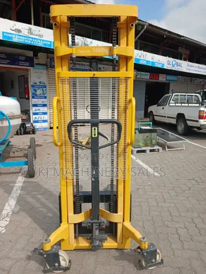 1.5 Ton Manual Hydraulic Stacker – Heavy Duty Pallet Lifter