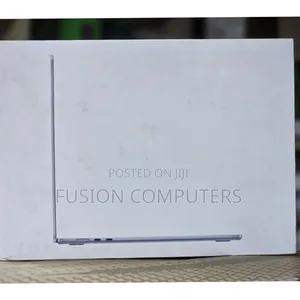New Laptop Apple MacBook Air 16GB Apple M4 SSD 256GB