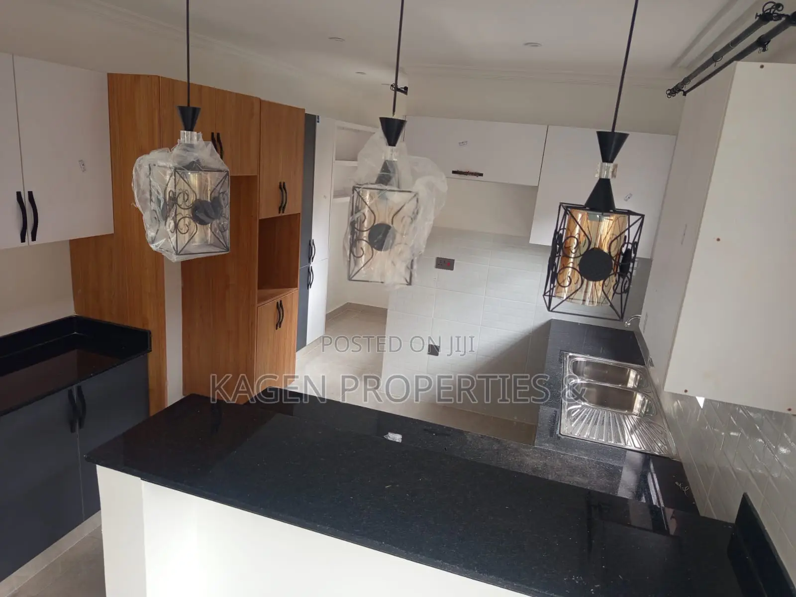 3bdrm Bungalow in Matasia for sale