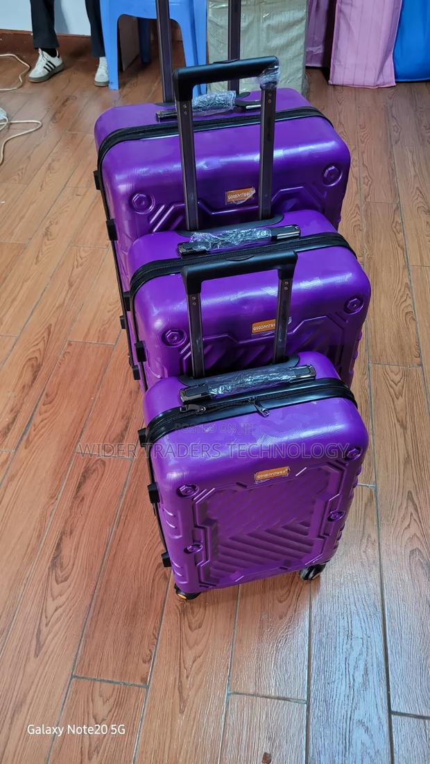 Luxurious 3 in 1 Unbreakable Suitcases Purple - thumbnail 2