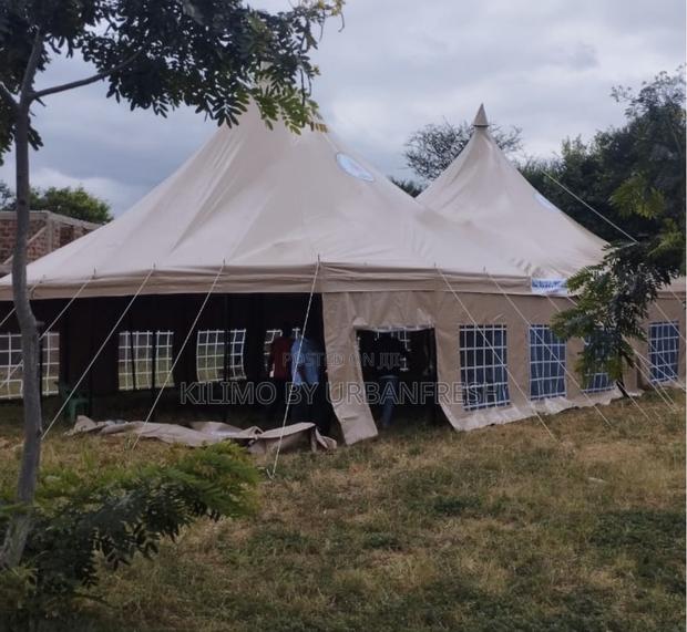 Pyramid 300 / 500 Seater Tents. - main view