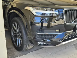 Volvo XC90 T5 R-Design AWD 2019 Black