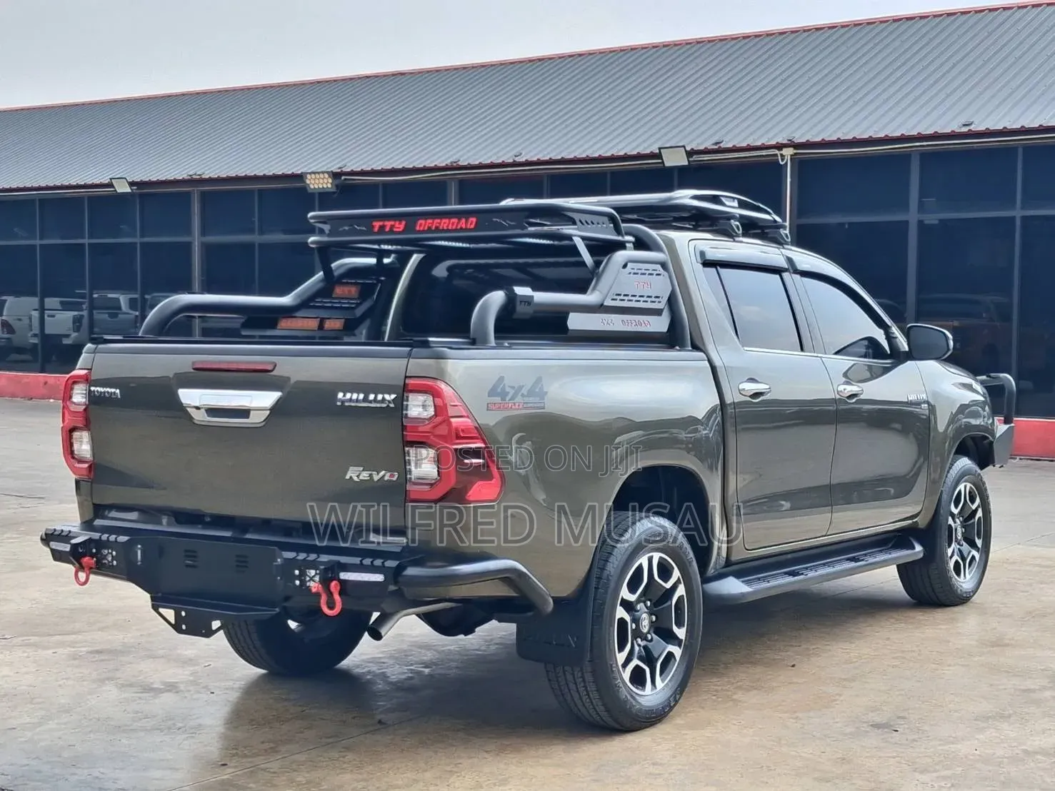 Toyota Hilux 2.8 Diesel 2020 Green