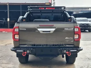 Toyota Hilux 2.8 Diesel 2020 Green